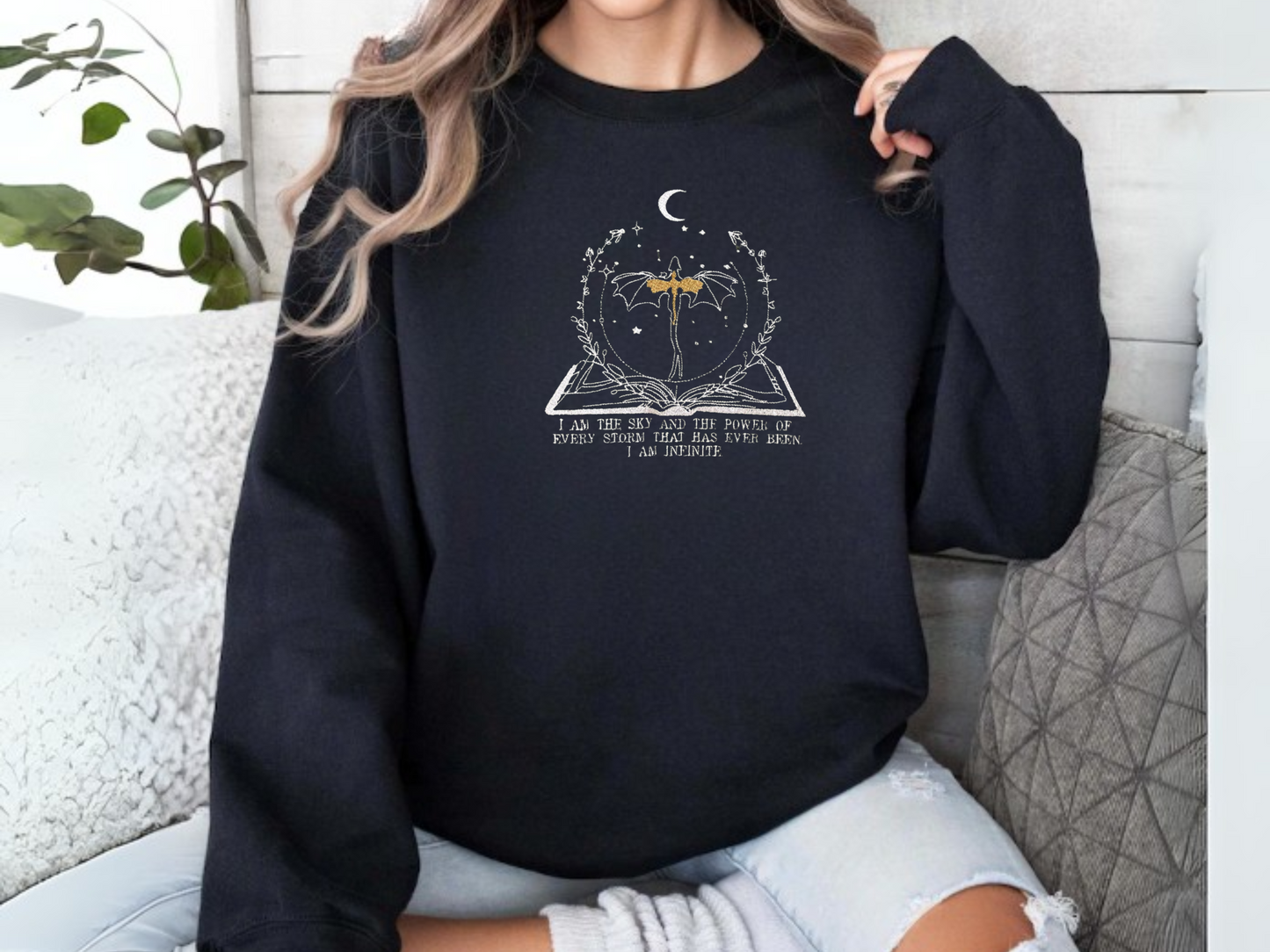 'I Am Infinite' Embroidery Sweatshirt